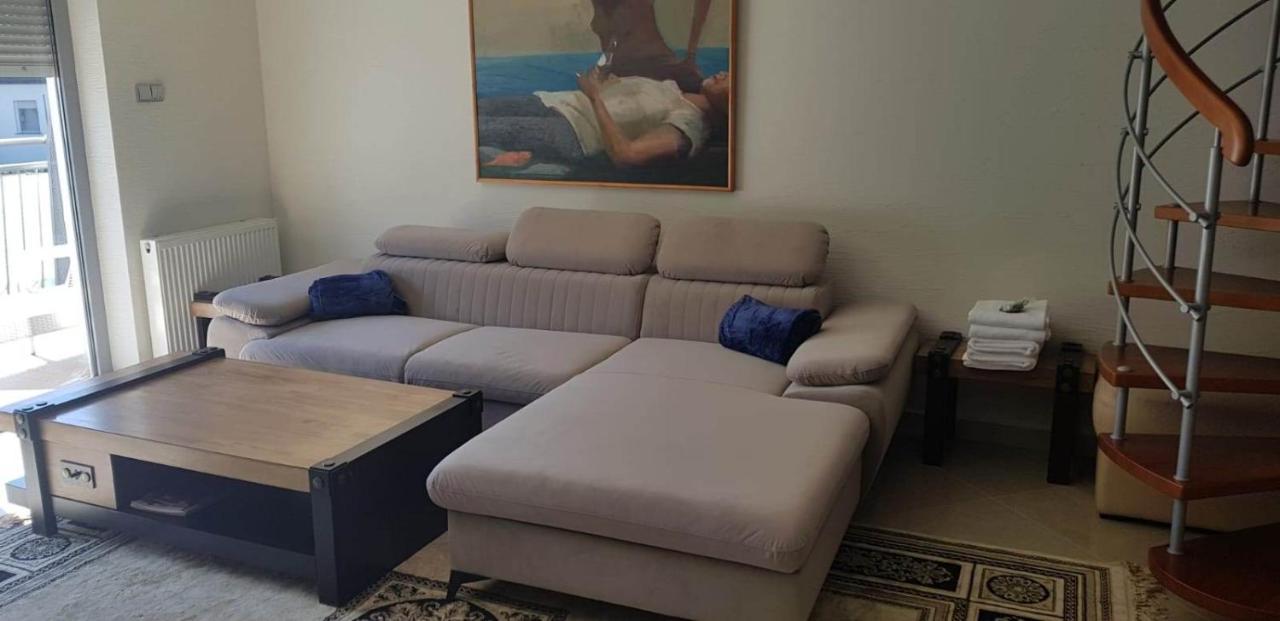 Apartament Happy - Basen, Plaza, Ochrona 24H - 3 Sypialnie Dla Maksymalnie 8 Osob Pobierowo Exterior photo